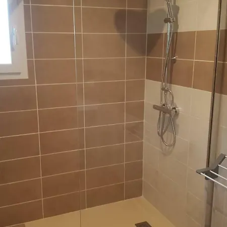 Appartement Rez De *